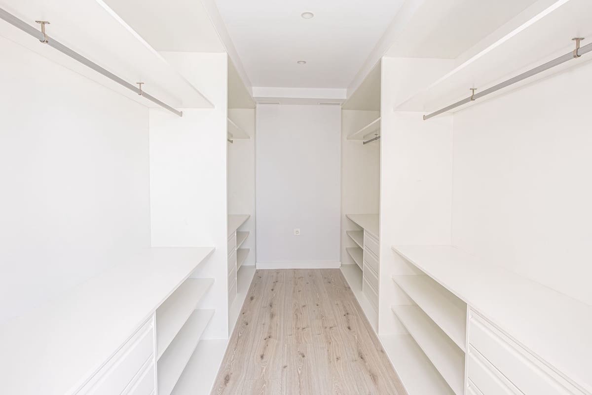 Ático de 3 habitaciones en San Pedro de Alcantara en venta con piscina garaje - 650.000 € (Ref: 9480096)