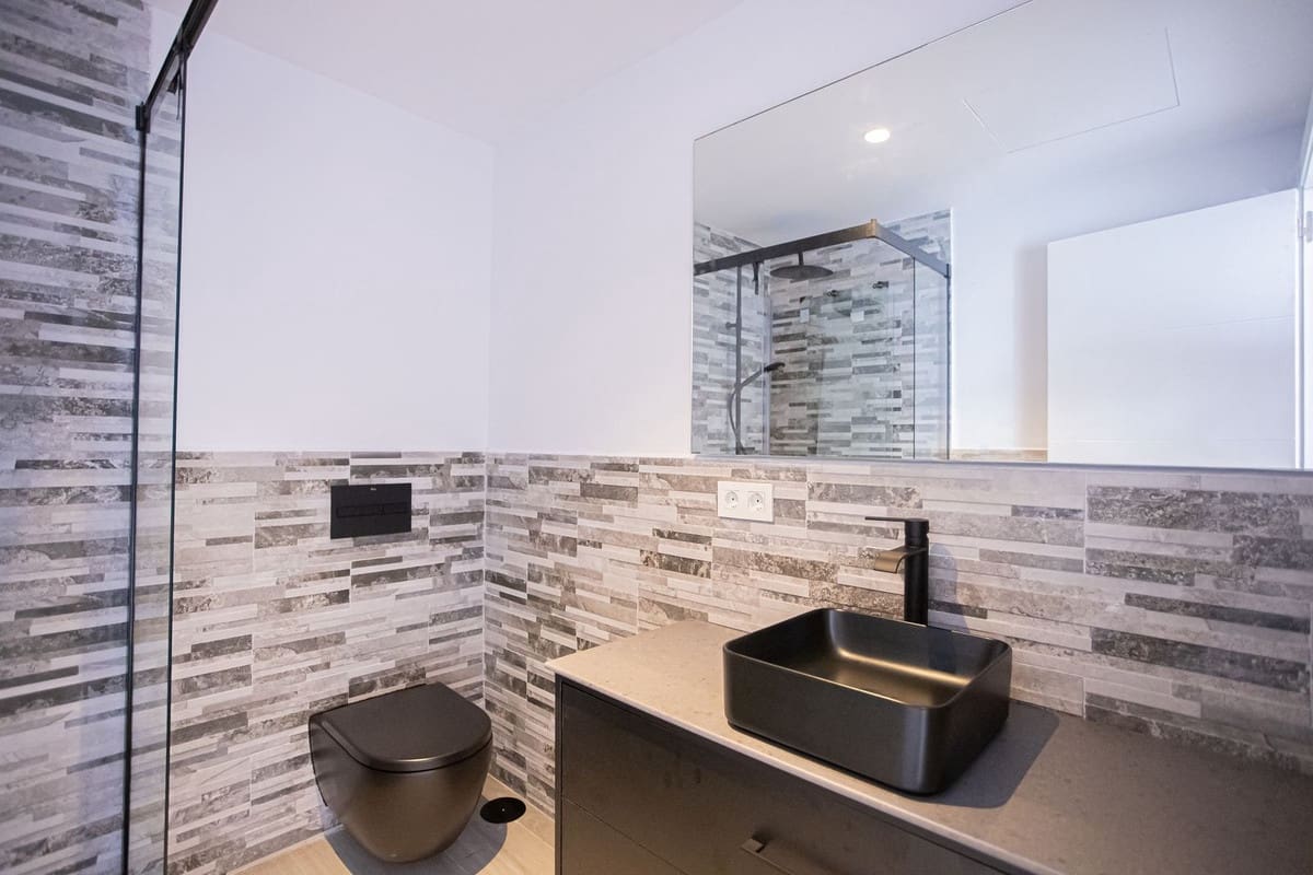 Ático de 3 habitaciones en San Pedro de Alcantara en venta con piscina garaje - 650.000 € (Ref: 9480096)