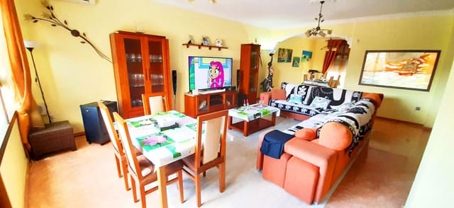 3 sypialnia Dom blizniak na sprzedaż w Alhaurín el Grande z garażem - 625 000 € (Ref: 9480097)