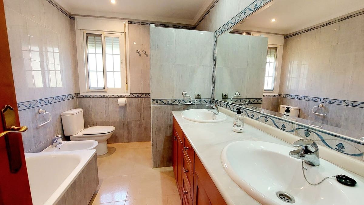 5 makuuhuone Maalaistalo myytävänä paikassa Mijas mukana uima-altaan 
autotalli - 650 000 € (Ref: 9480101)