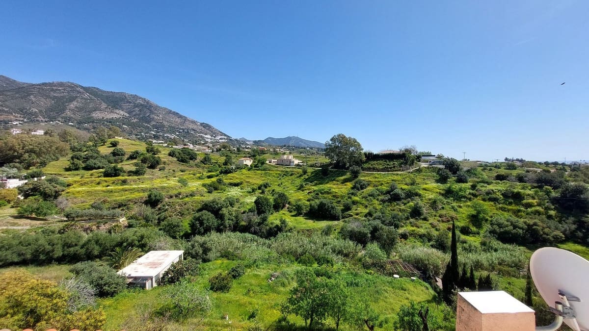 5 bedroom Finca/Country House for sale in Mijas with pool garage - € 650,000 (Ref: 9480101)