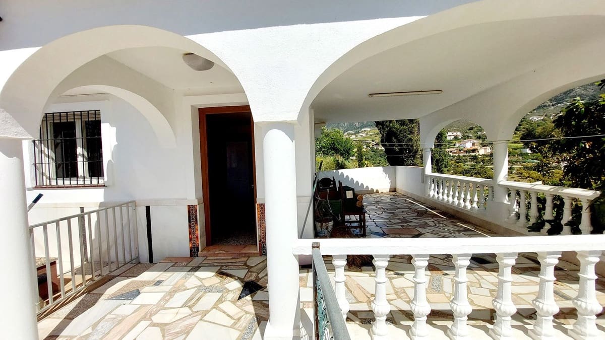 5 bedroom Finca/Country House for sale in Mijas with pool garage - € 650,000 (Ref: 9480101)