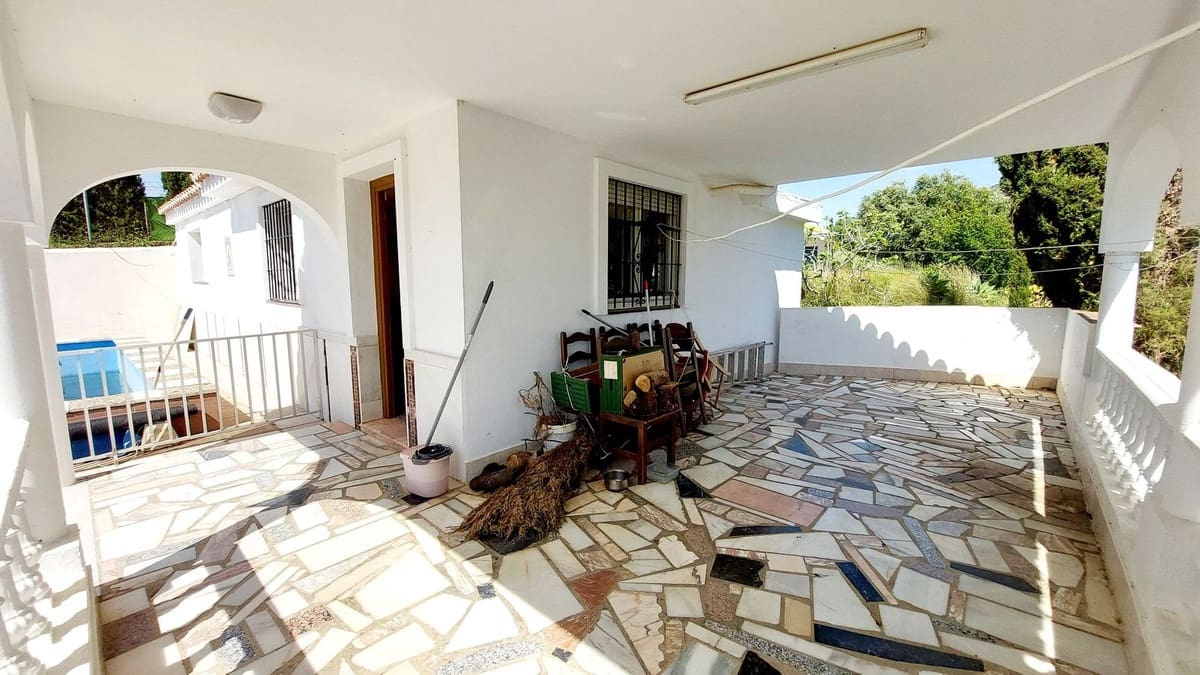 5 bedroom Finca/Country House for sale in Mijas with pool garage - € 650,000 (Ref: 9480101)