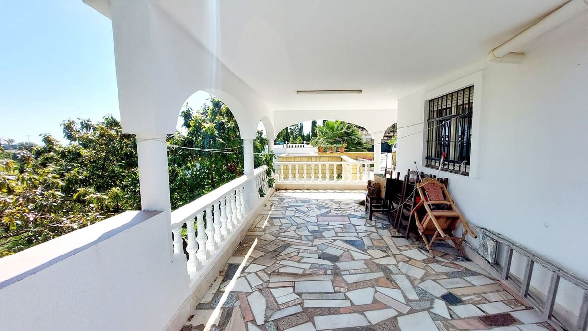5 bedroom Finca/Country House for sale in Mijas with pool garage - € 650,000 (Ref: 9480101)