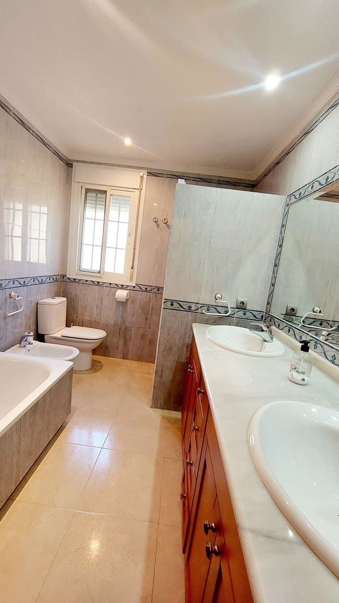 5 bedroom Finca/Country House for sale in Mijas with pool garage - € 650,000 (Ref: 9480101)