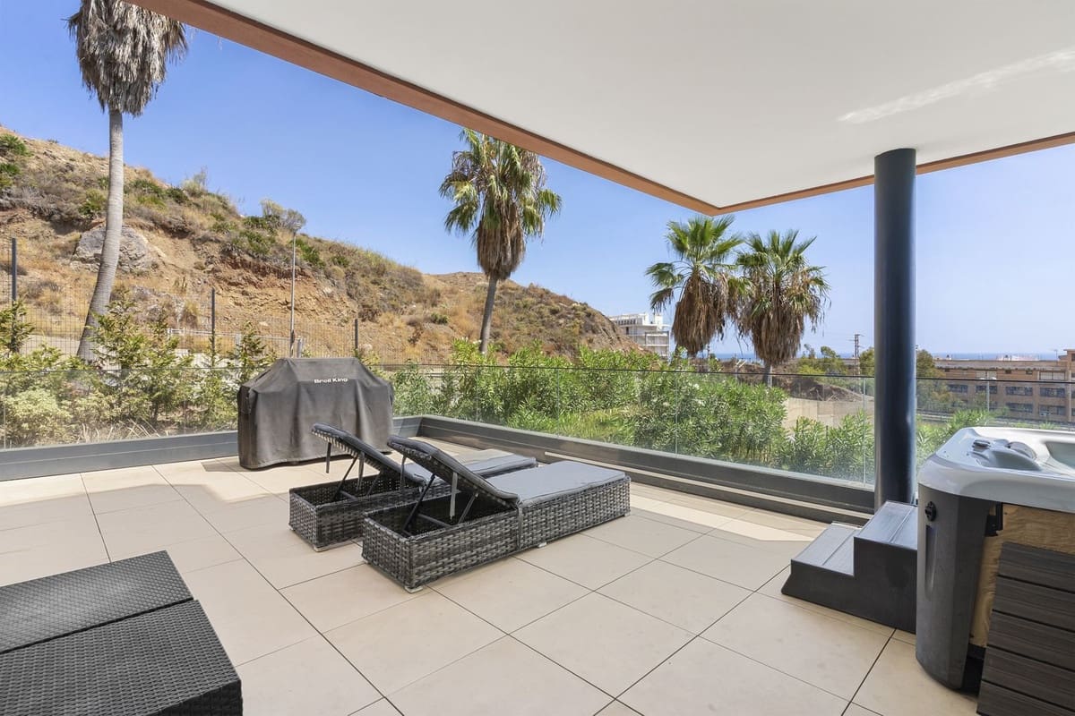 3 slaapkamer Appartement te koop in Fuengirola met zwembad garage - € 659.000 (Ref: 9480105)