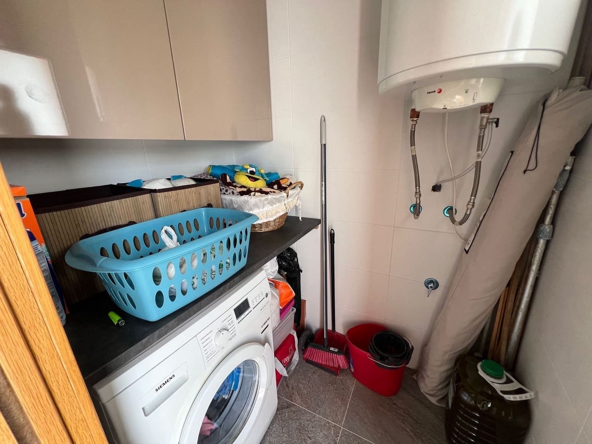 4 soveværelse Byhus til salg i Estepona - € 660.000 (Ref: 9480110)