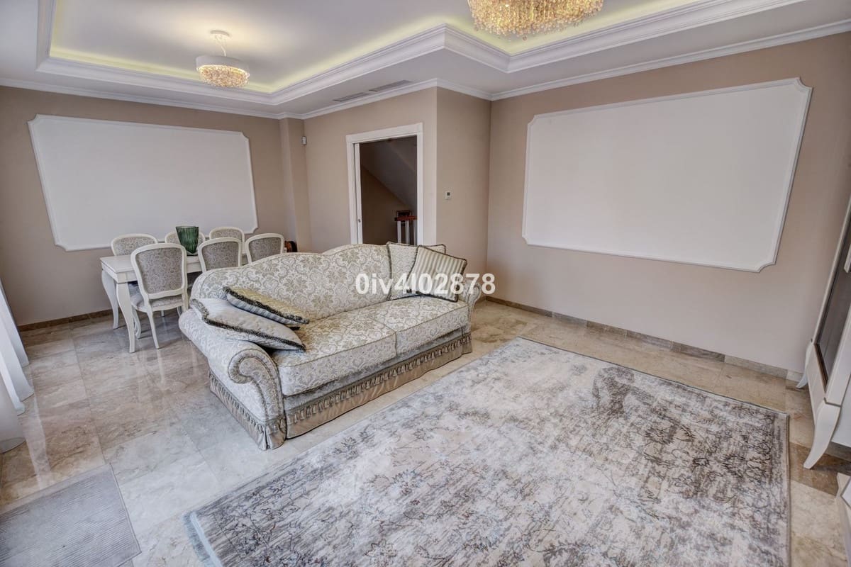 Casa de 4 habitaciones en Arroyo de la Miel en venta con garaje - 660.000 € (Ref: 9480111)