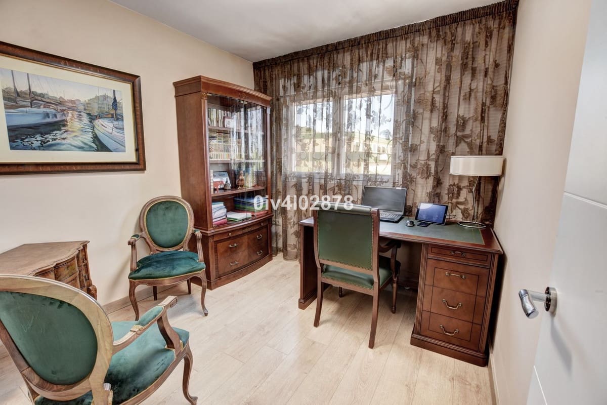 Casa de 4 habitaciones en Arroyo de la Miel en venta con garaje - 660.000 € (Ref: 9480111)