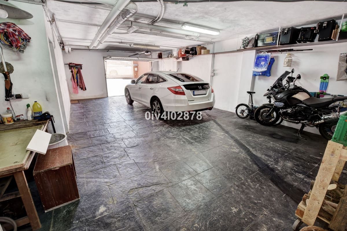 Casa de 4 habitaciones en Arroyo de la Miel en venta con garaje - 660.000 € (Ref: 9480111)