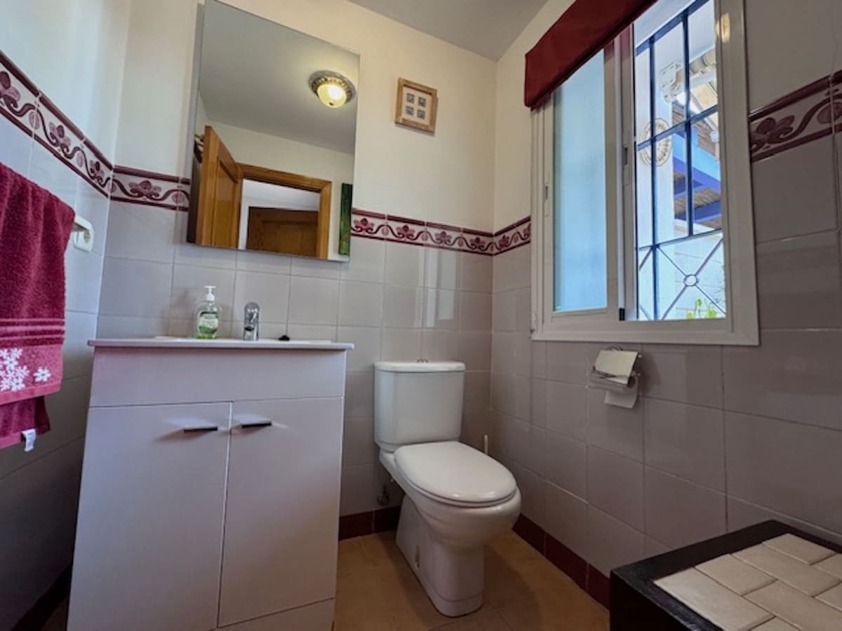 5 bedroom Townhouse for sale in San Pedro de Alcantara with pool - € 660,000 (Ref: 9480112)