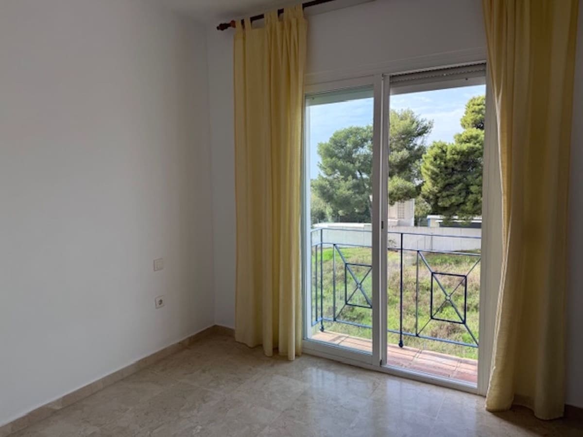 5 bedroom Townhouse for sale in San Pedro de Alcantara with pool - € 660,000 (Ref: 9480112)