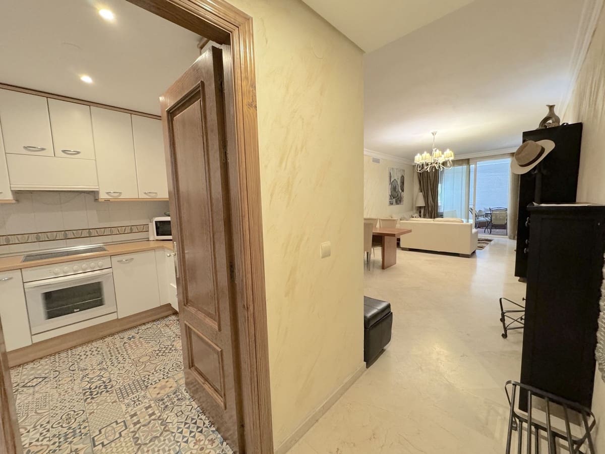 Apartamento de 3 habitaciones en Costalita en venta con piscina - 670.000 € (Ref: 9480121)