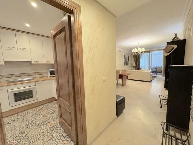 Apartamento de 3 habitaciones en Costalita, Estepona en venta con piscina - 670.000 € (Ref: 9480121)