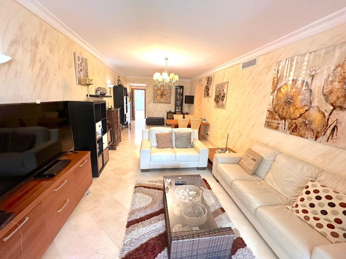 Apartamento de 3 habitaciones en Costalita en venta con piscina - 670.000 € (Ref: 9480121)