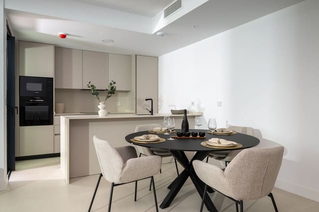 3 soveværelse Lejlighed til salg i Centro ciudad, Fuengirola med swimmingpool garage - € 675.000 (Ref: 9480128)