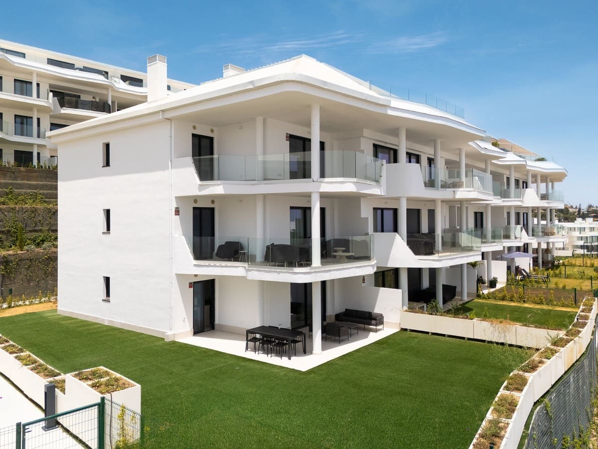 3 soveværelse Lejlighed til salg i Fuengirola med swimmingpool garage - € 675.000 (Ref: 9480128)