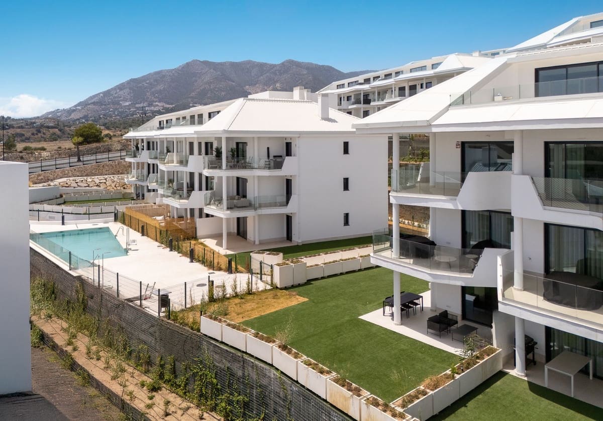 3 soveværelse Lejlighed til salg i Fuengirola med swimmingpool garage - € 675.000 (Ref: 9480128)