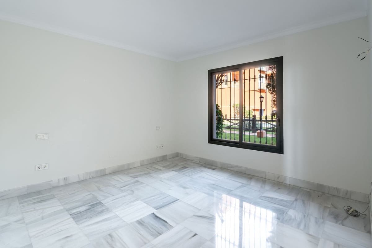 Apartamento de 2 habitaciones en Monte Halcones en venta - 675.000 € (Ref: 9480129)