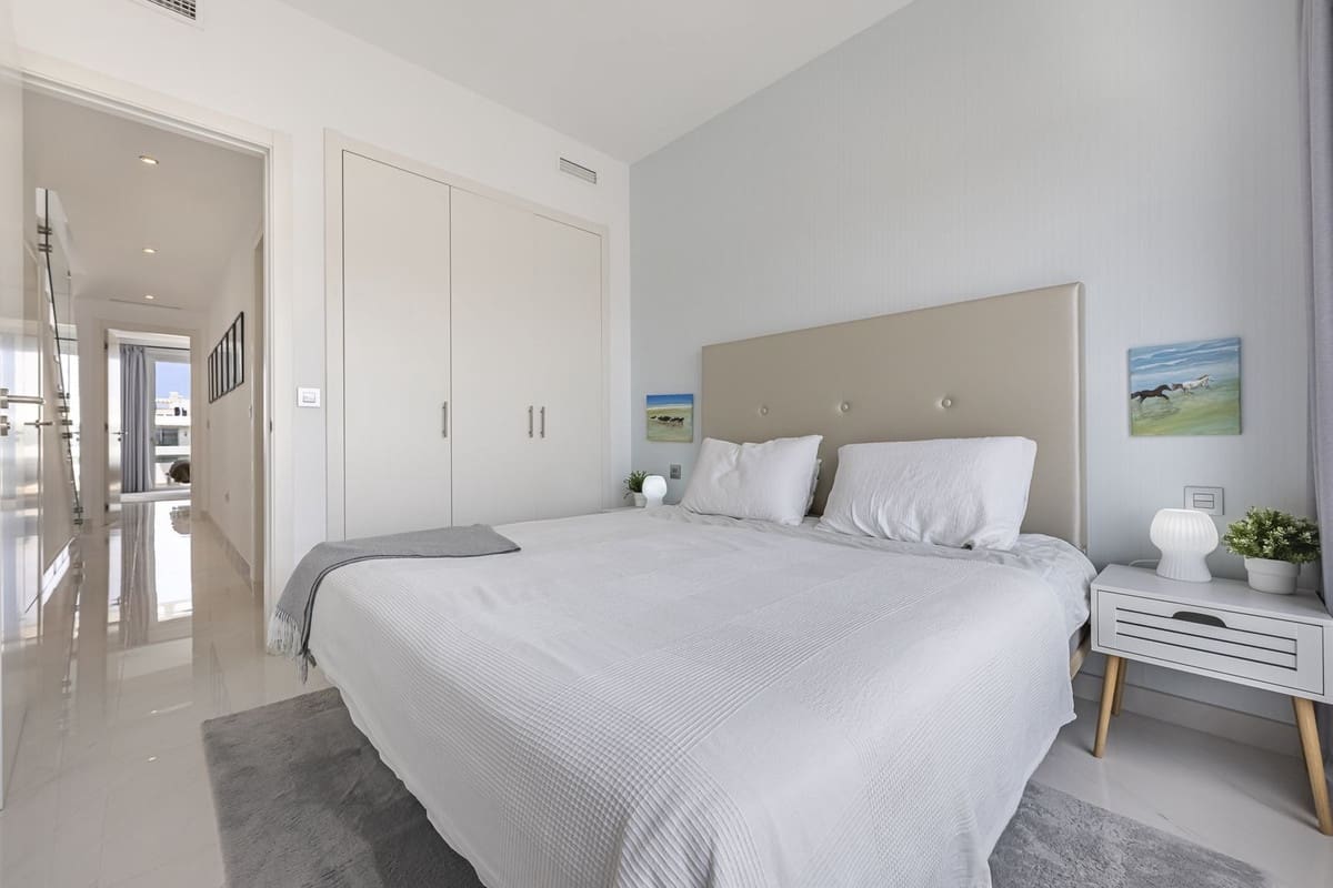 3 bedroom Penthouse for sale in Atalaya-Isdabe with pool - € 675,000 (Ref: 9480133)