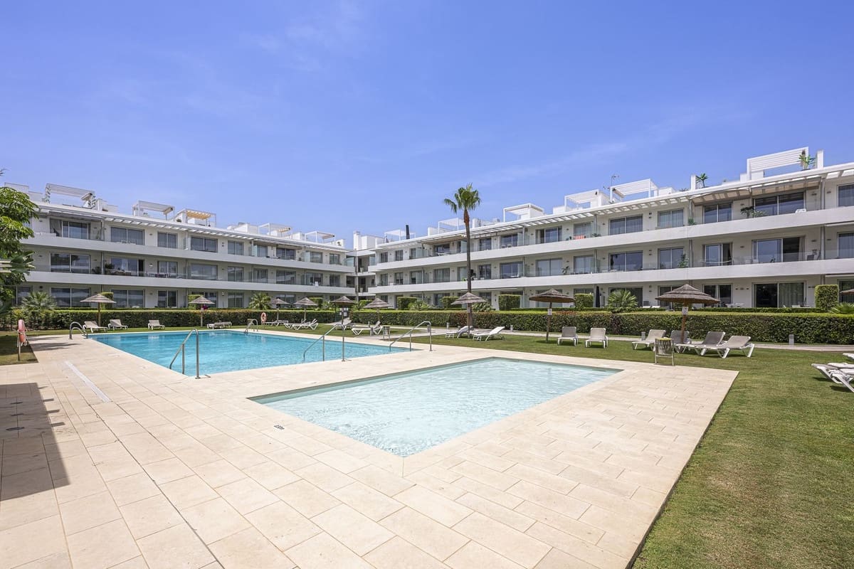 3 bedroom Penthouse for sale in Atalaya-Isdabe with pool - € 675,000 (Ref: 9480133)