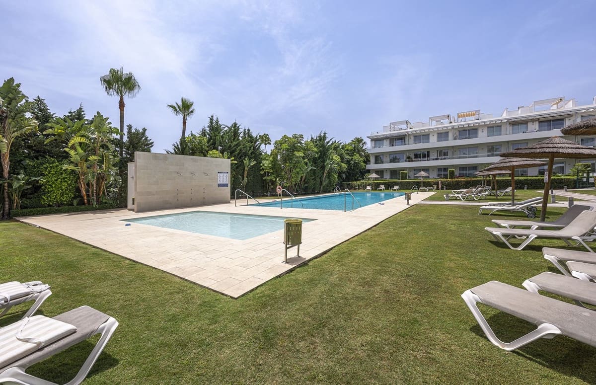 3 bedroom Penthouse for sale in Atalaya-Isdabe with pool - € 675,000 (Ref: 9480133)