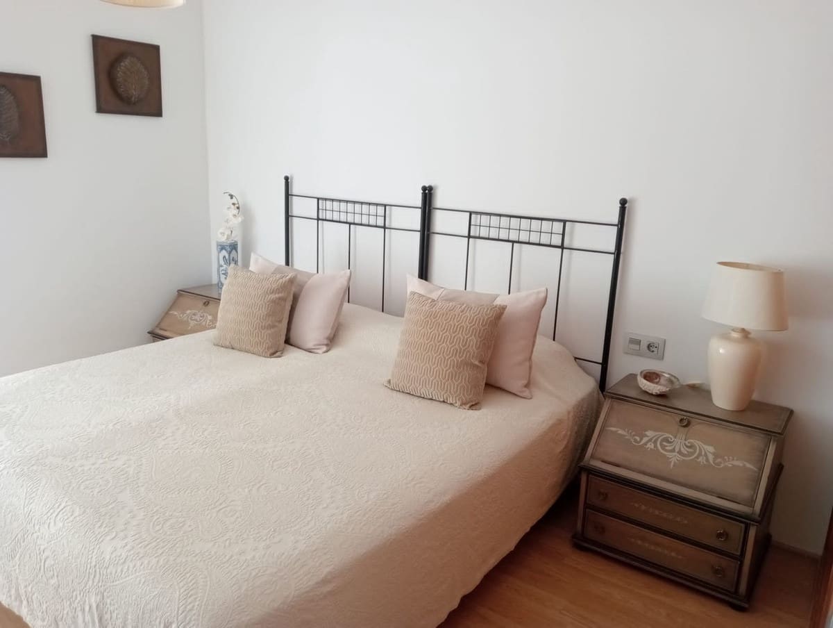 Casa de 4 habitaciones en Nueva Andalucia en venta con piscina - 675.000 € (Ref: 9480138)