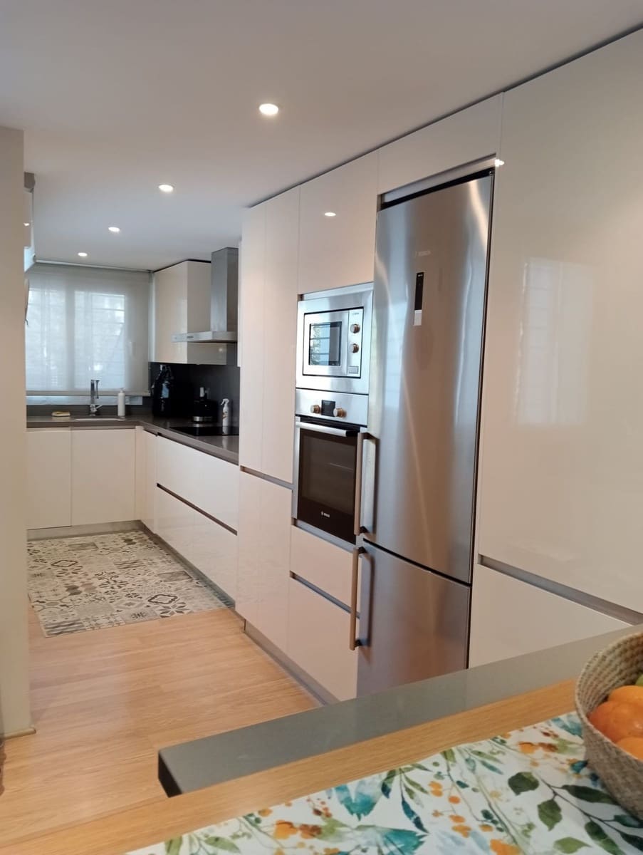 Casa de 4 habitaciones en Nueva Andalucia en venta con piscina - 675.000 € (Ref: 9480138)