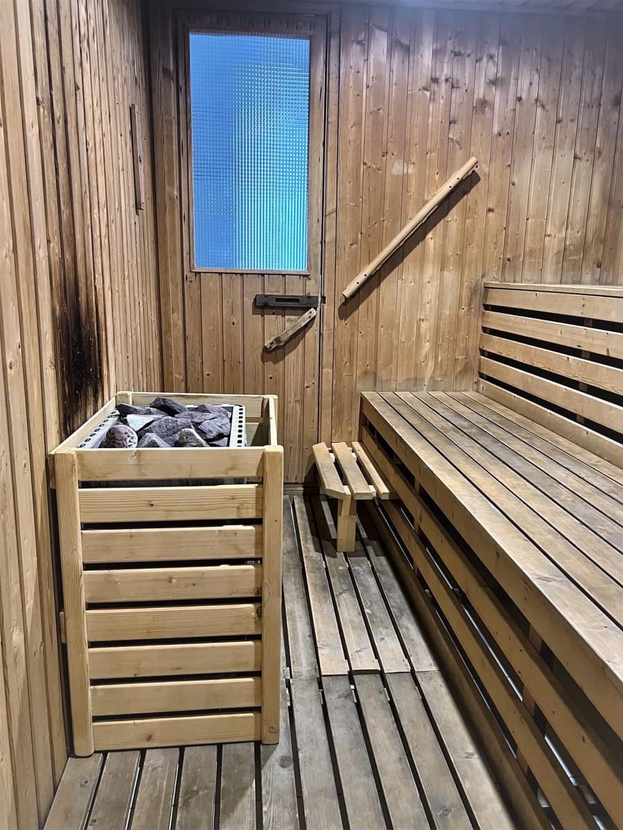 4 soveværelse Lejlighed til salg i El Paraiso med swimmingpool garage - € 679.000 (Ref: 9480141)