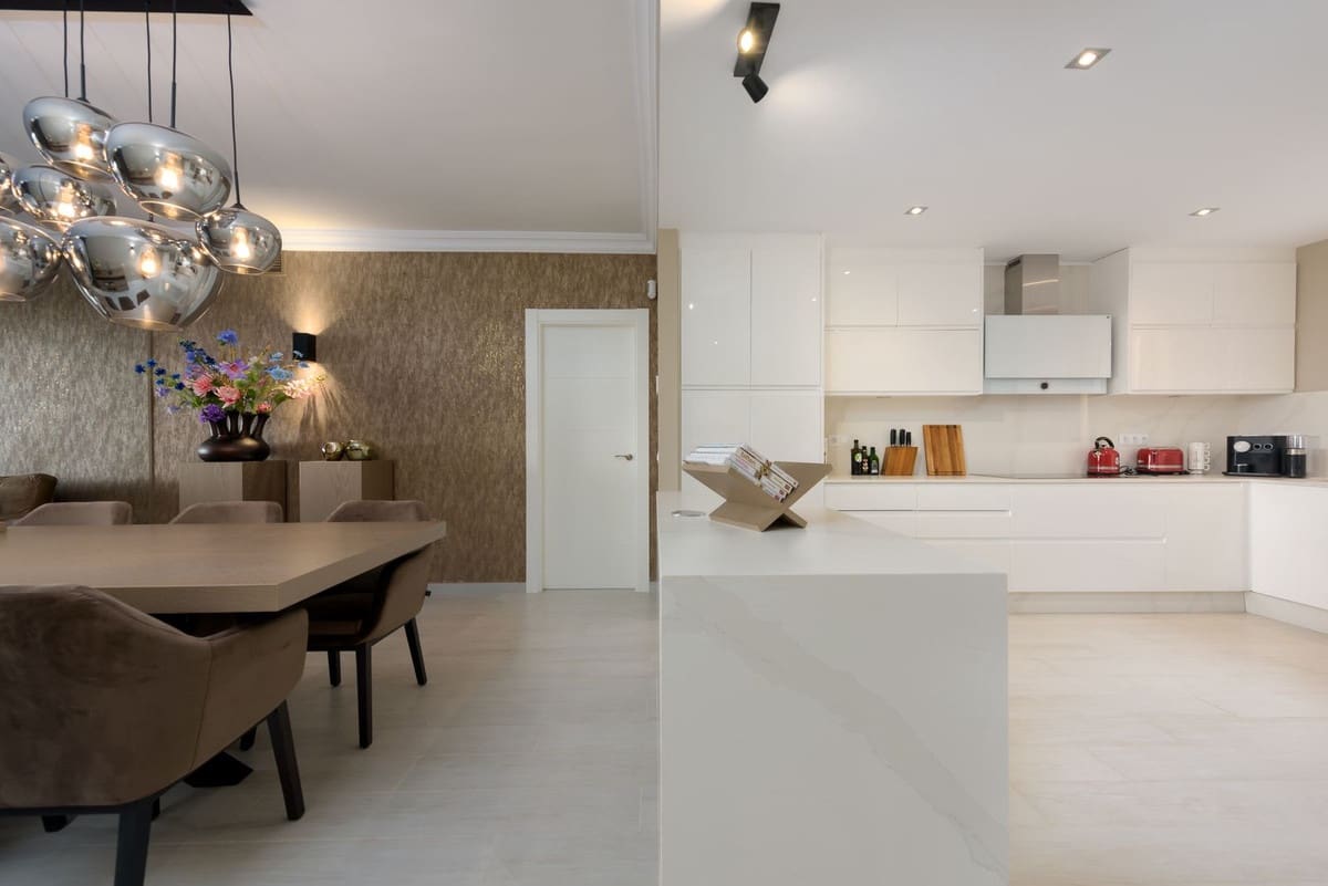 Apartamento de 2 habitaciones en Monte Halcones en venta con piscina - 680.000 € (Ref: 9480144)