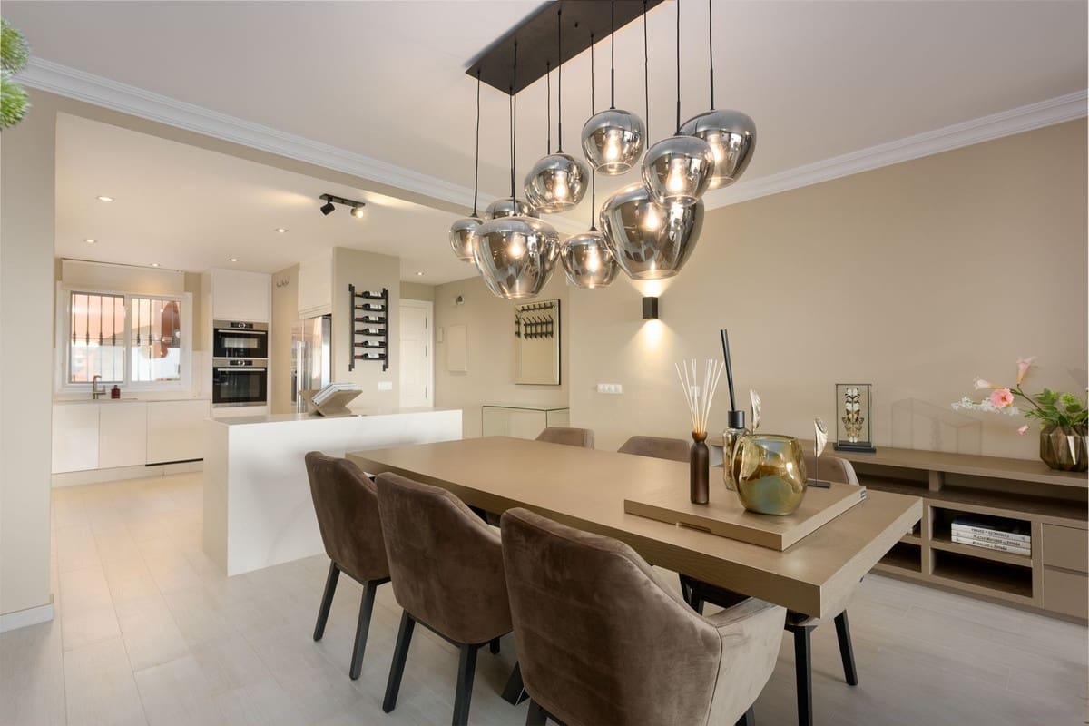 Apartamento de 2 habitaciones en Monte Halcones en venta con piscina - 680.000 € (Ref: 9480144)