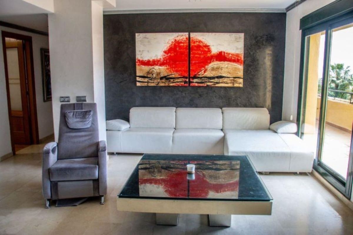 Apartamento de 3 habitaciones en Costalita en venta con piscina garaje - 680.000 € (Ref: 9480148)