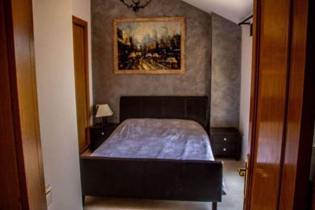 Apartamento de 3 habitaciones en Costalita, Estepona en venta con piscina garaje - 680.000 € (Ref: 9480148)