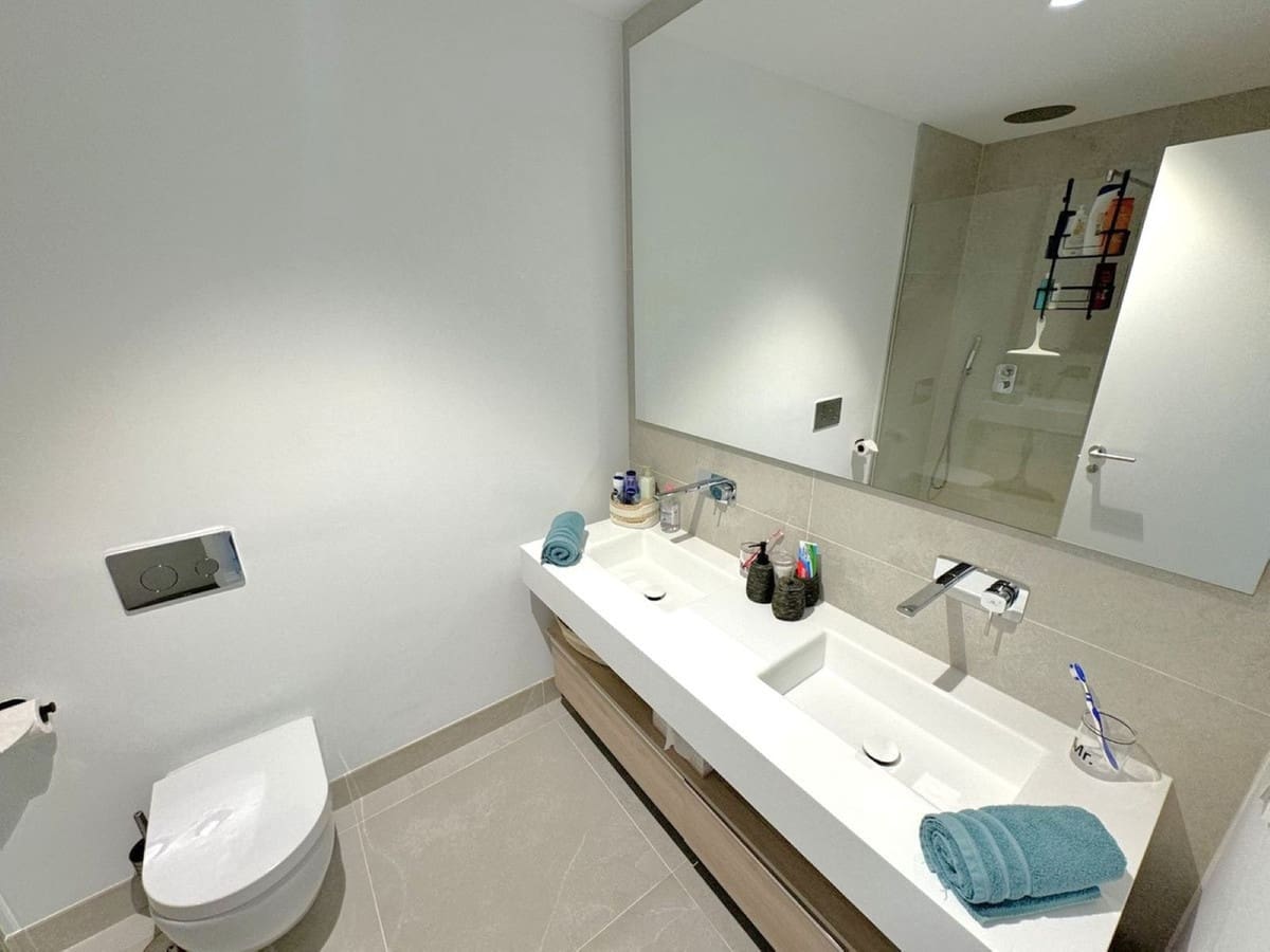 3 bedroom Apartment for sale in Cabopino with pool garage - € 685,000 (Ref: 9480155)