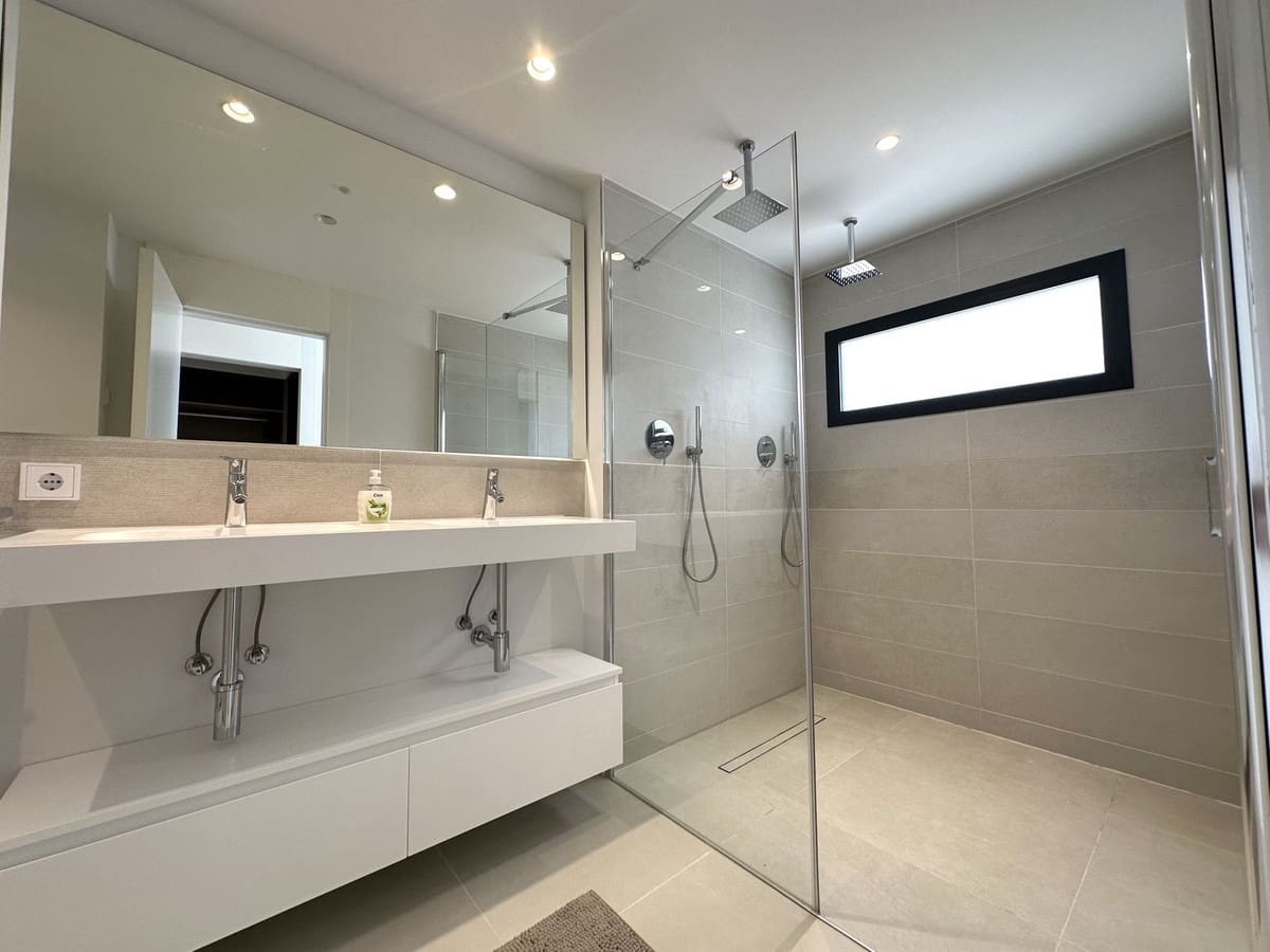 3 sovrum Lägenhet till salu i Fuengirola med pool garage - 689 500 € (Ref: 9480163)