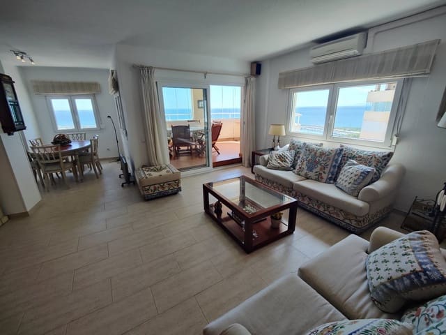 4 soveværelse Lejlighed til salg i Centro, Estepona med swimmingpool garage - € 690.000 (Ref: 9480166)