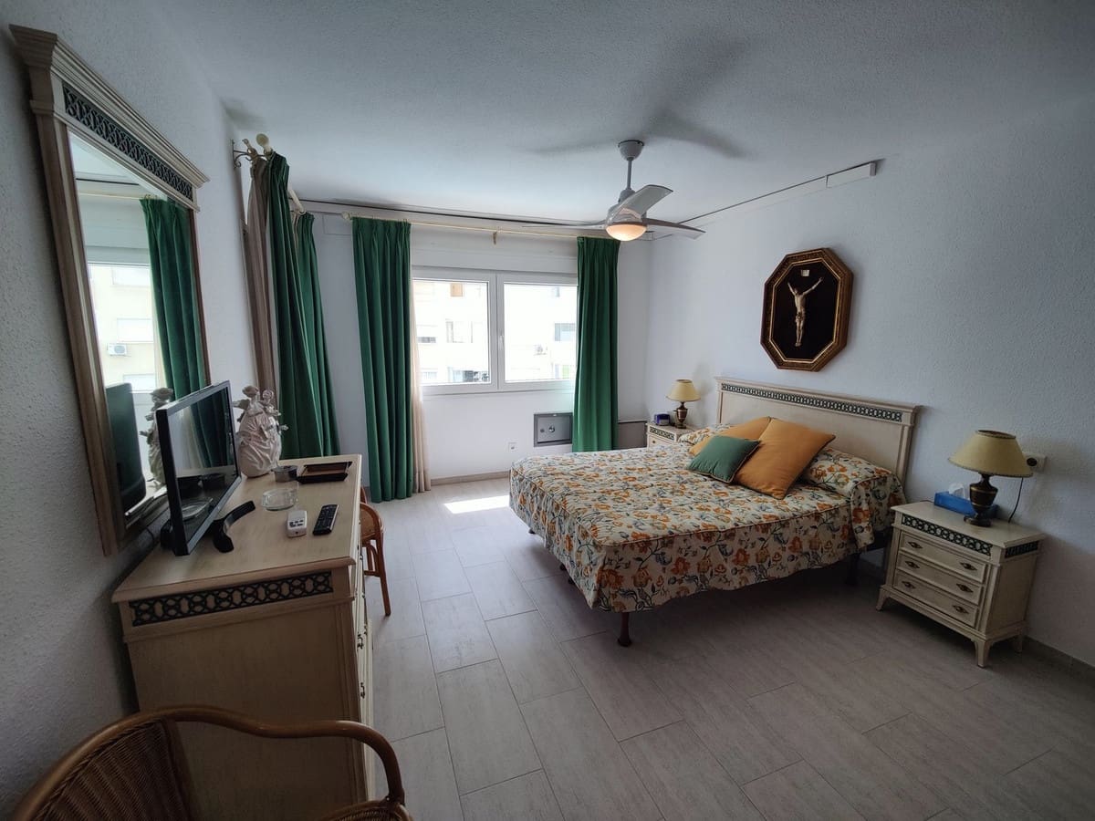 4 soveværelse Lejlighed til salg i Estepona med swimmingpool garage - € 690.000 (Ref: 9480166)