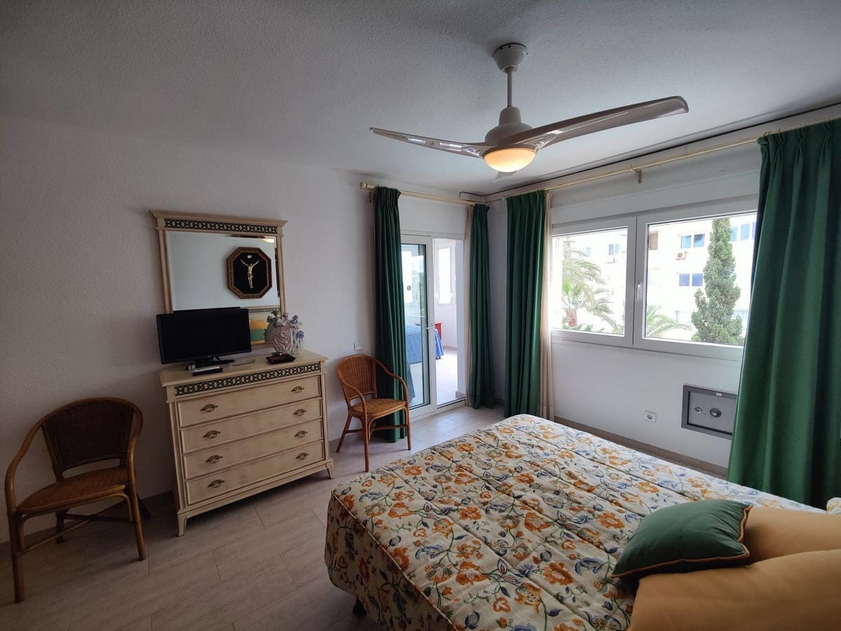 4 soveværelse Lejlighed til salg i Estepona med swimmingpool garage - € 690.000 (Ref: 9480166)