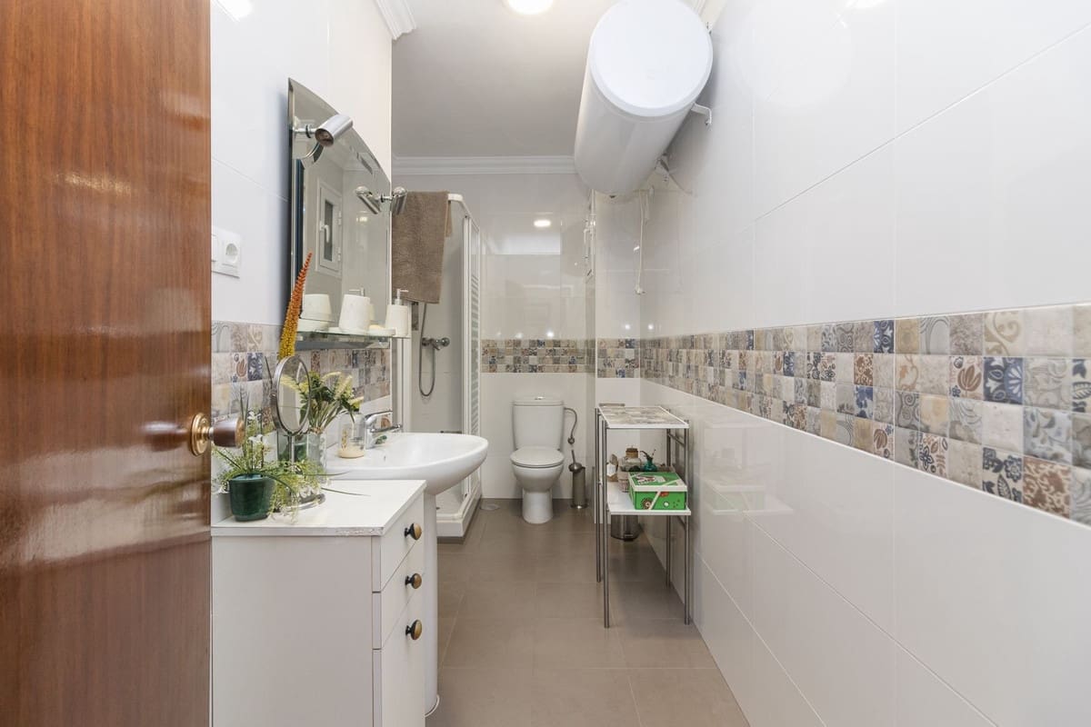 5 makuuhuone Huoneisto myytävänä paikassa Malaga kaupunki - 690 000 € (Ref: 9480167)