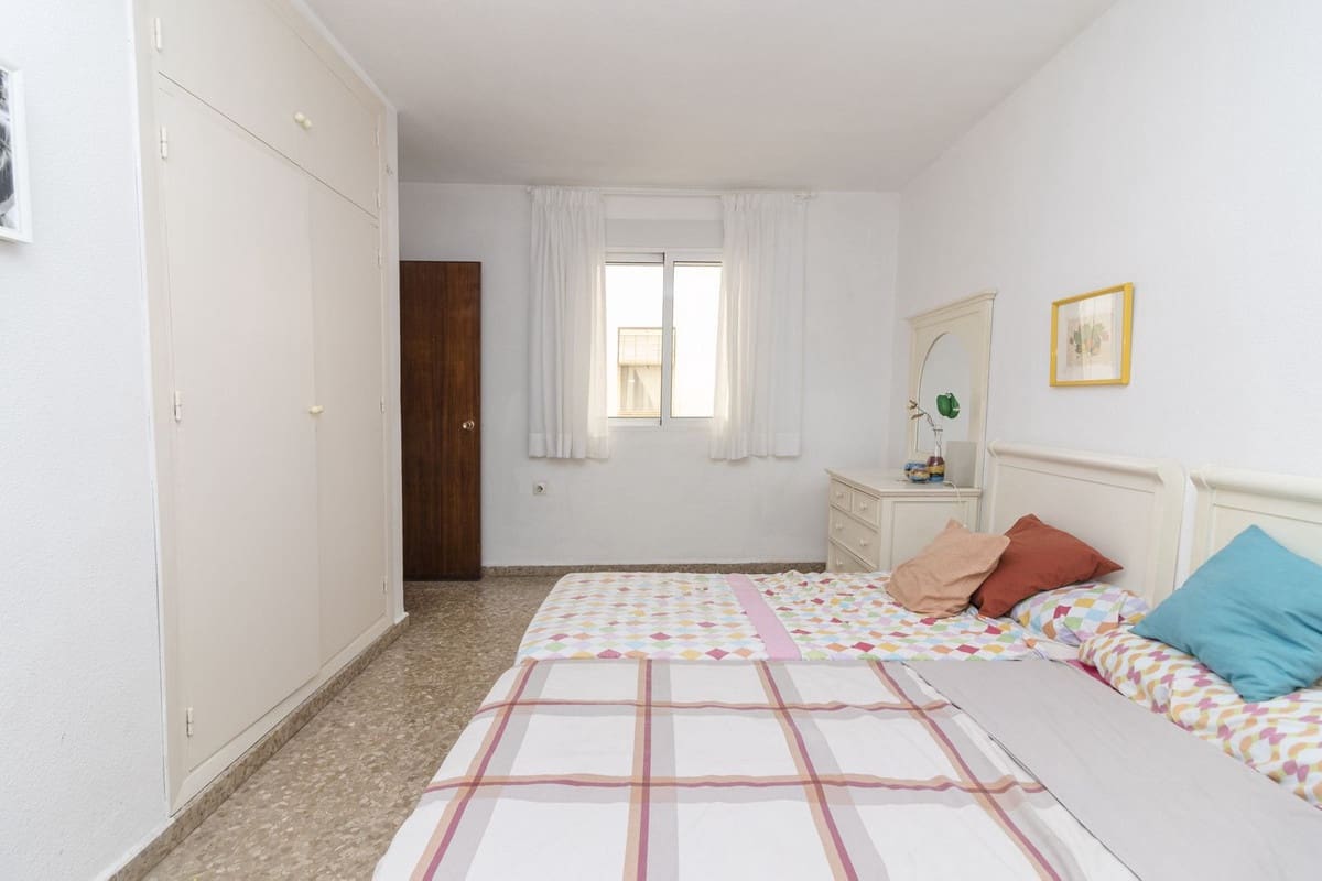 5 makuuhuone Huoneisto myytävänä paikassa Malaga kaupunki - 690 000 € (Ref: 9480167)