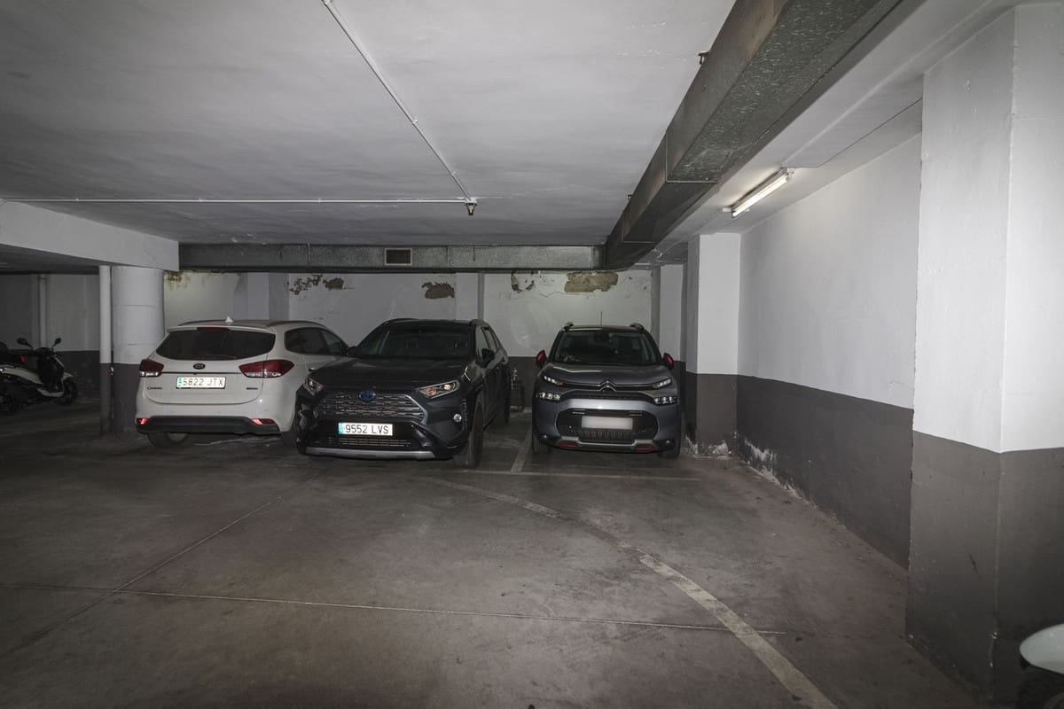 5 makuuhuone Huoneisto myytävänä paikassa Malaga kaupunki - 690 000 € (Ref: 9480167)