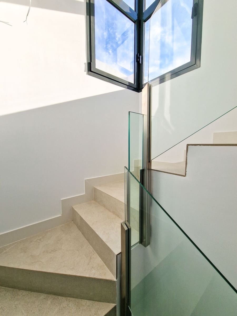 2 bedroom Apartment for sale in Cabopino with pool - € 690,000 (Ref: 9480170)