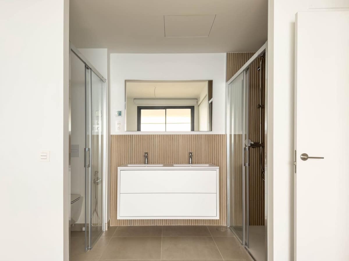 Apartamento de 2 habitaciones en Fuengirola en venta con piscina - 695.000 € (Ref: 9480178)