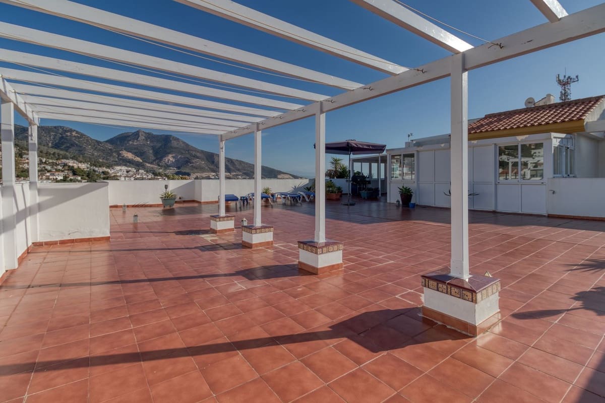 3 quarto Penthouse para venda em Benalmadena com piscina - 695 000 € (Ref: 9480180)