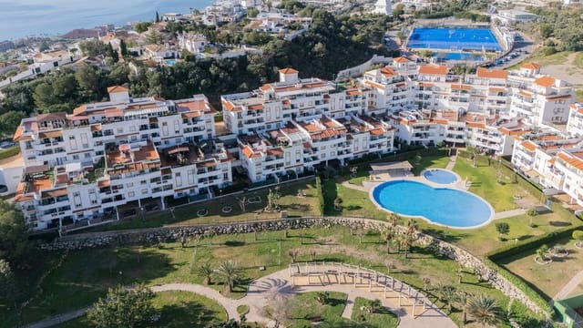 3 quarto Penthouse para venda em Montealto - Monterrey, Benalmádena com piscina - 695 000 € (Ref: 9480180)