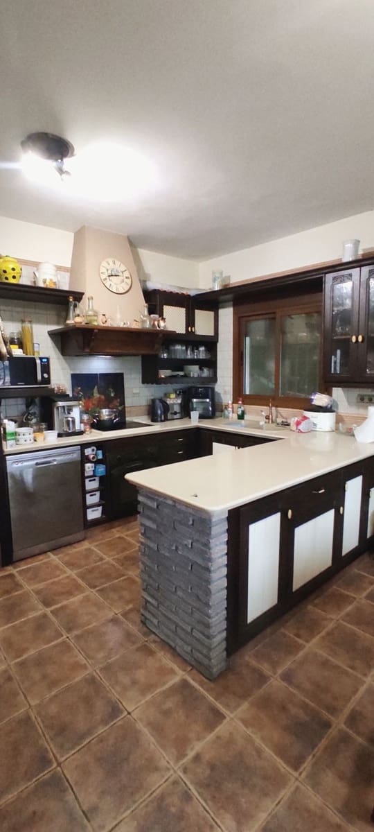 4 bedroom Villa for sale in Alhaurin el Grande with pool garage - € 695,000 (Ref: 9480183)