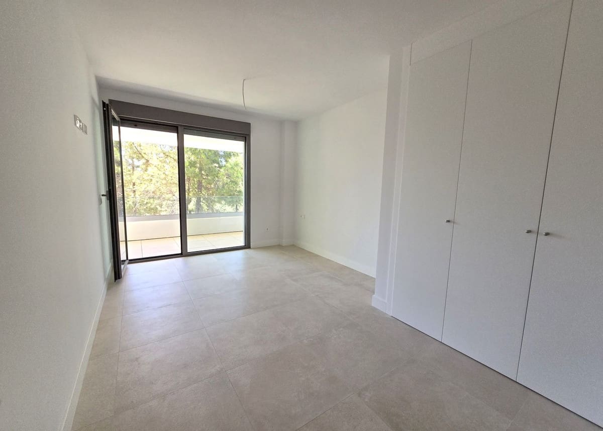 3 quarto Moradia Geminada para venda em Mijas Costa com piscina garagem - 695 000 € (Ref: 9480184)