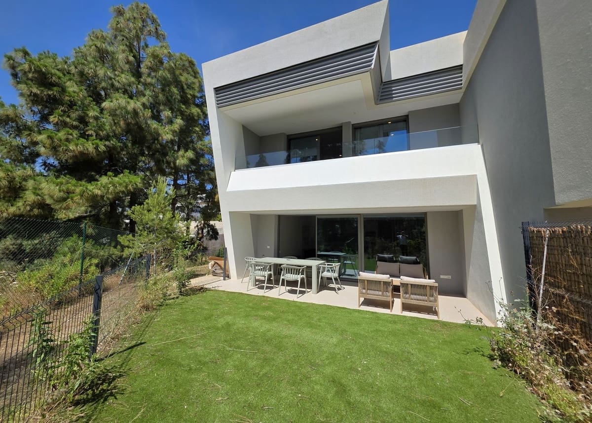 3 sovrum Semi-fristående Villa till salu i El Chaparral med pool - 695 000 € (Ref: 9480185)