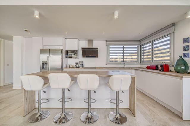 3 camera da letto Appartamento in vendita in Centro, Estepona con piscina - 699.000 € (Rif: 9480191)