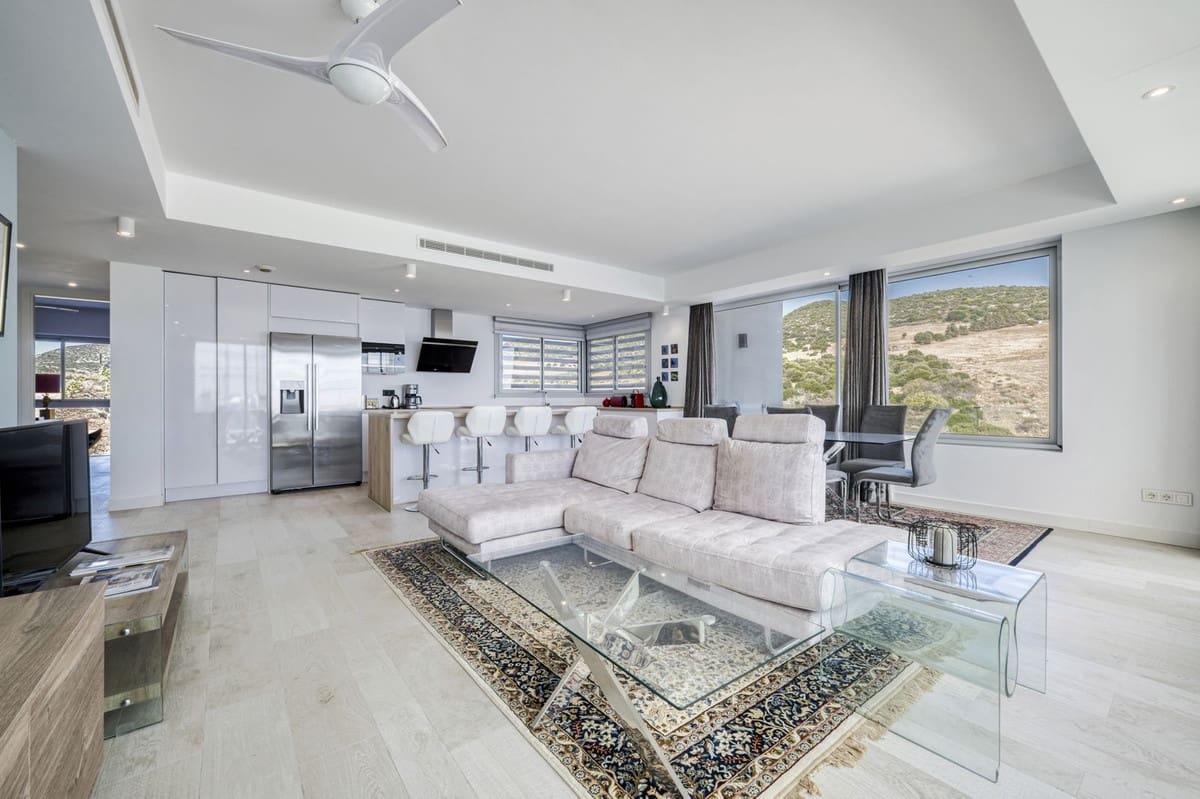 3 camera da letto Appartamento in vendita in Estepona con piscina - 699.000 € (Rif: 9480191)